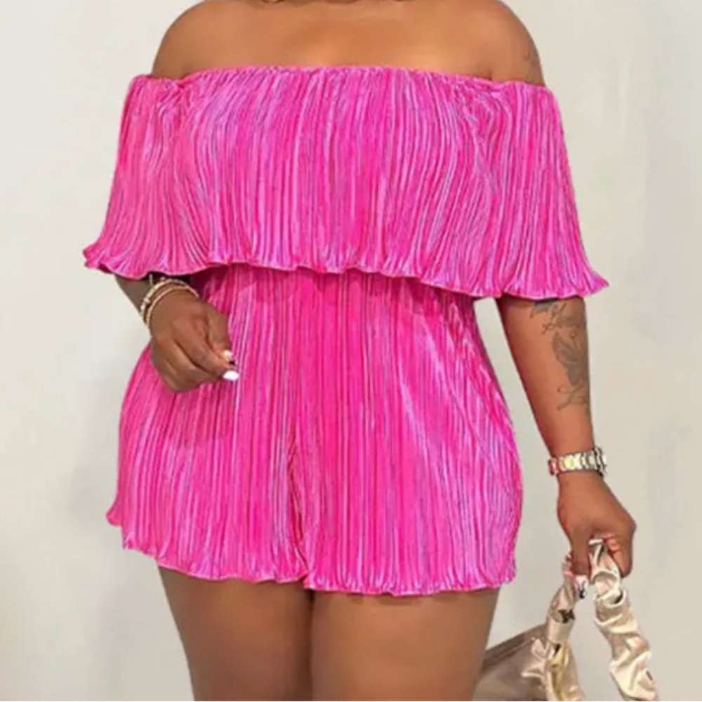 Off the shoulder hot pink romper with pockets